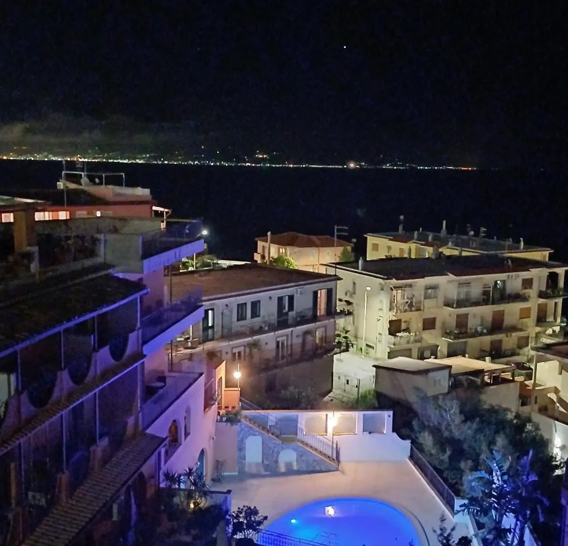 Il Melograno Apartment Taormina 0*,  Olaszország